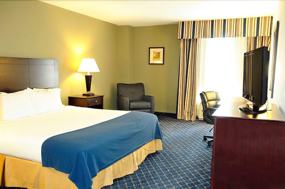 Holiday Inn Express - Delafield By Ihg Exteriör bild